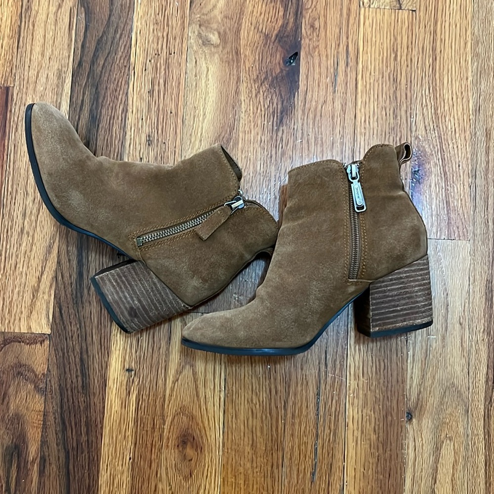 Tan waterproof booties